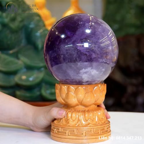 Quả cầu thạch anh tím có ý nghĩa gì? Cách chọn đá thật
