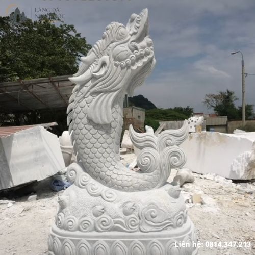 Tượng cá chép hoá rồng